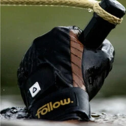 Gants Follow Origin Pro Amara -Magasin D'Équipement Pour L'Eau gants follow origin pro amara 4