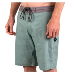 Short Liquid Force Solace Patties